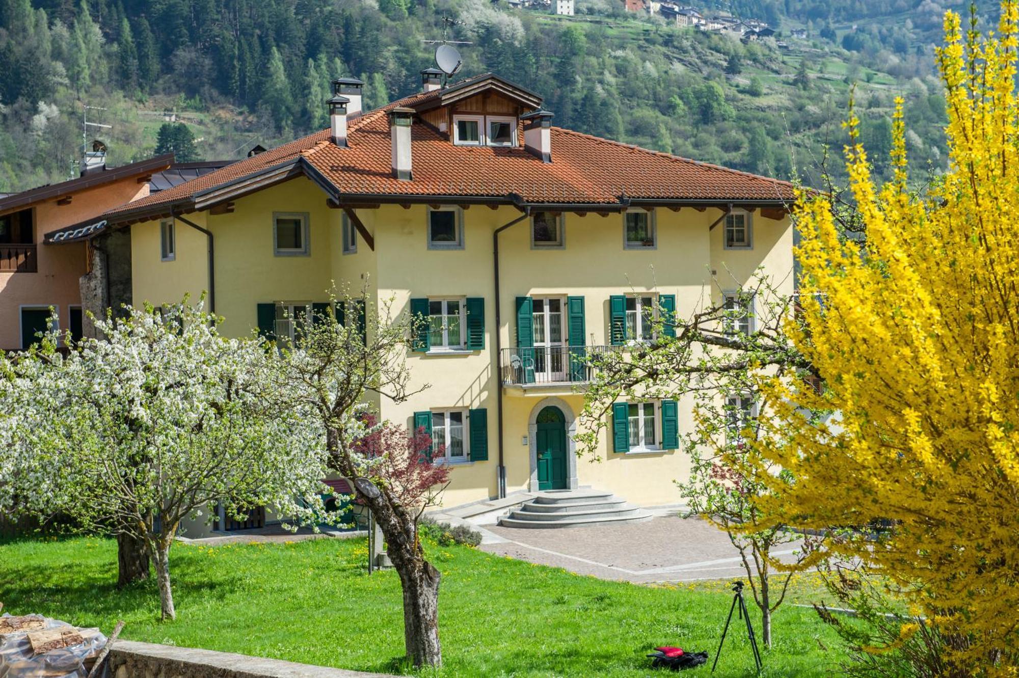 Casa Tomaselli Pellizzano Exterior foto