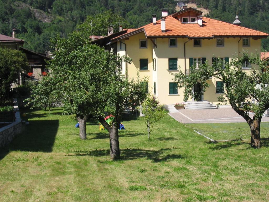 Casa Tomaselli Pellizzano Exterior foto